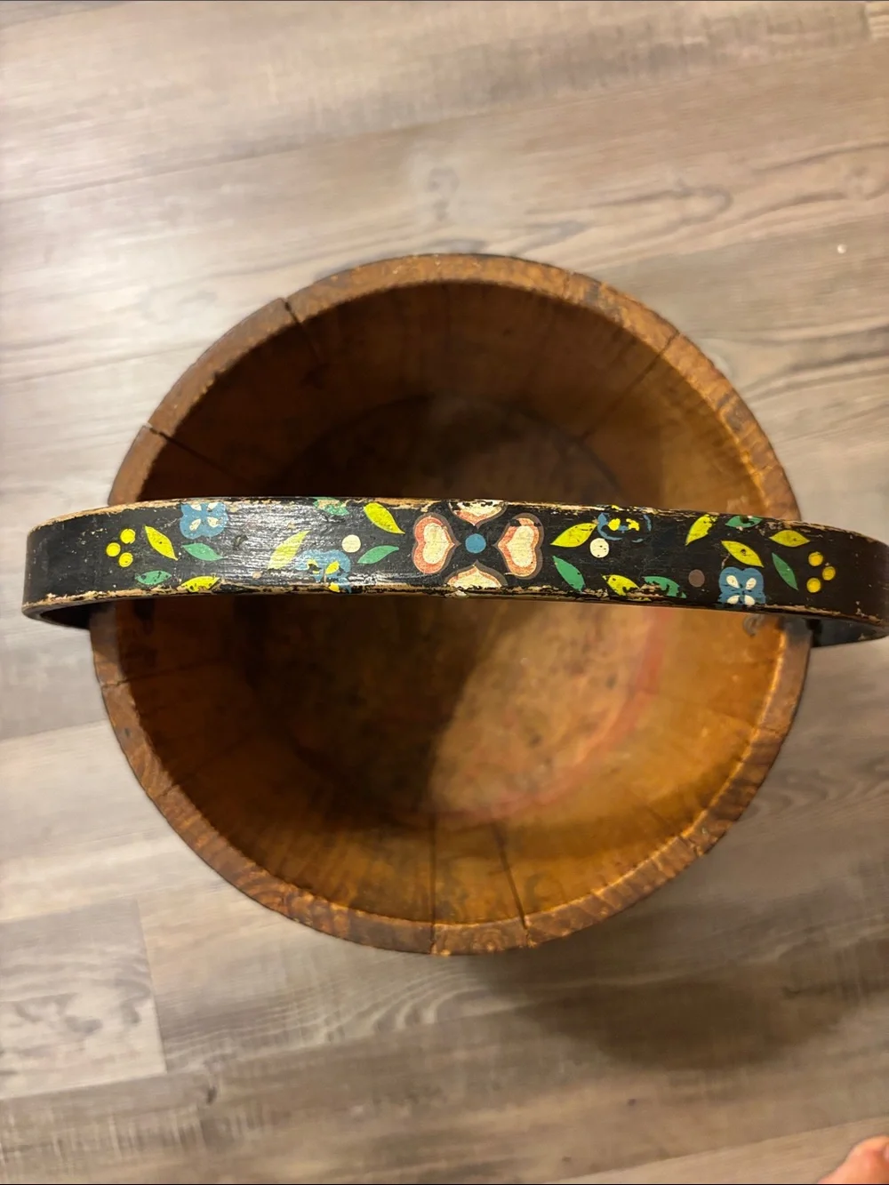 Vintage wood Firkin bucket, chippy black paint, w/ folk art design,11.25” tall